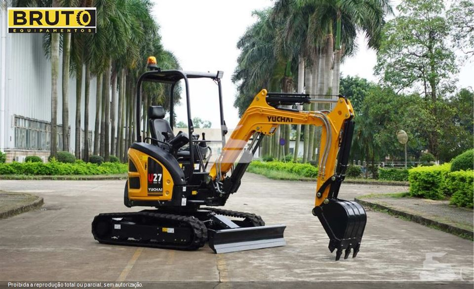 Mini-Escavadeira Yuchai U27
