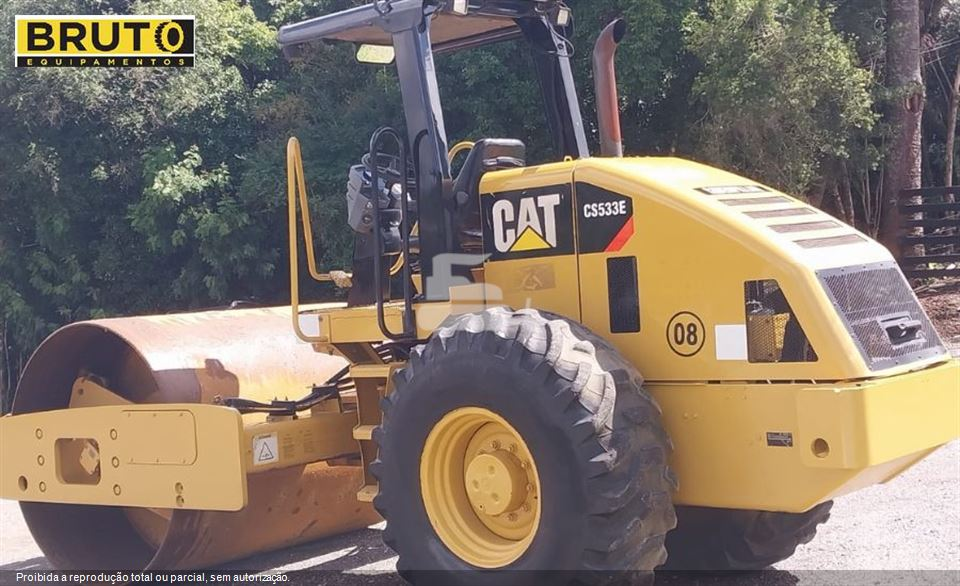 Rolo Compactador Caterpillar CS-533E