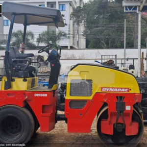 Rolo Compactador Dynapac CC1300 VI