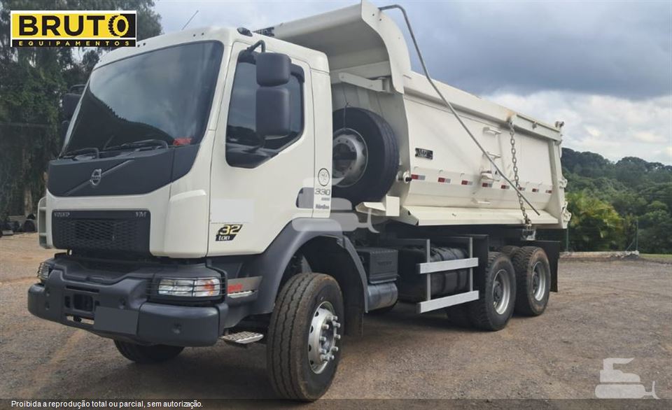 Caminhão Volvo VM 330 6x4 2p (Diesel) (E5)