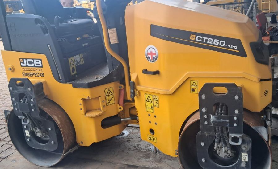 Rolo Compactador JCB CT260–120 ano 2024
