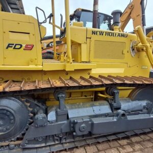 TRATOR DE ESTEIRA NEW HOLLAND FD9 ANO 1986