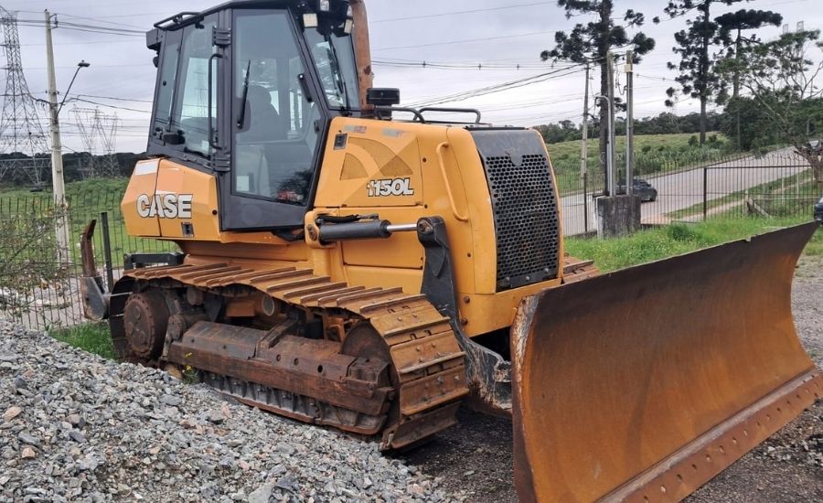 Trator de Esteira Case 1150L ano 2021
